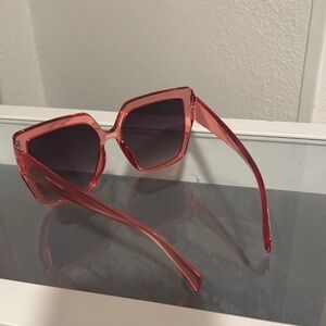 Chic Pink Sunglasses